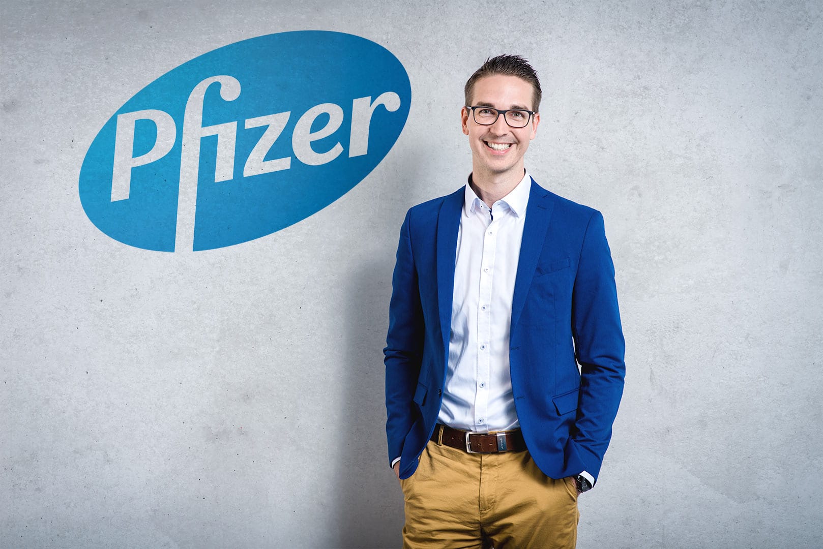 Pfizer-Germany-Employer-Branding-Human-Resources-Campaign-Portraits-04.jpg